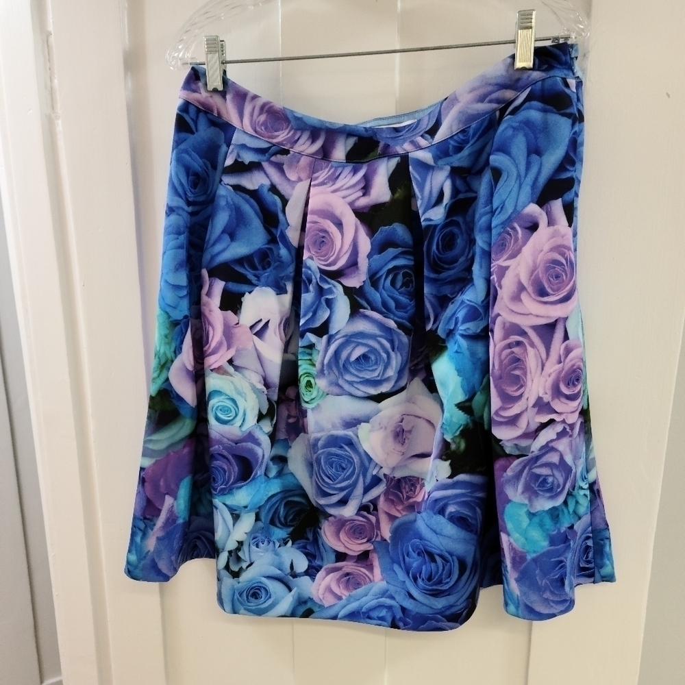 Isaac Mizrahi Live floral pleated skirt, sz 12